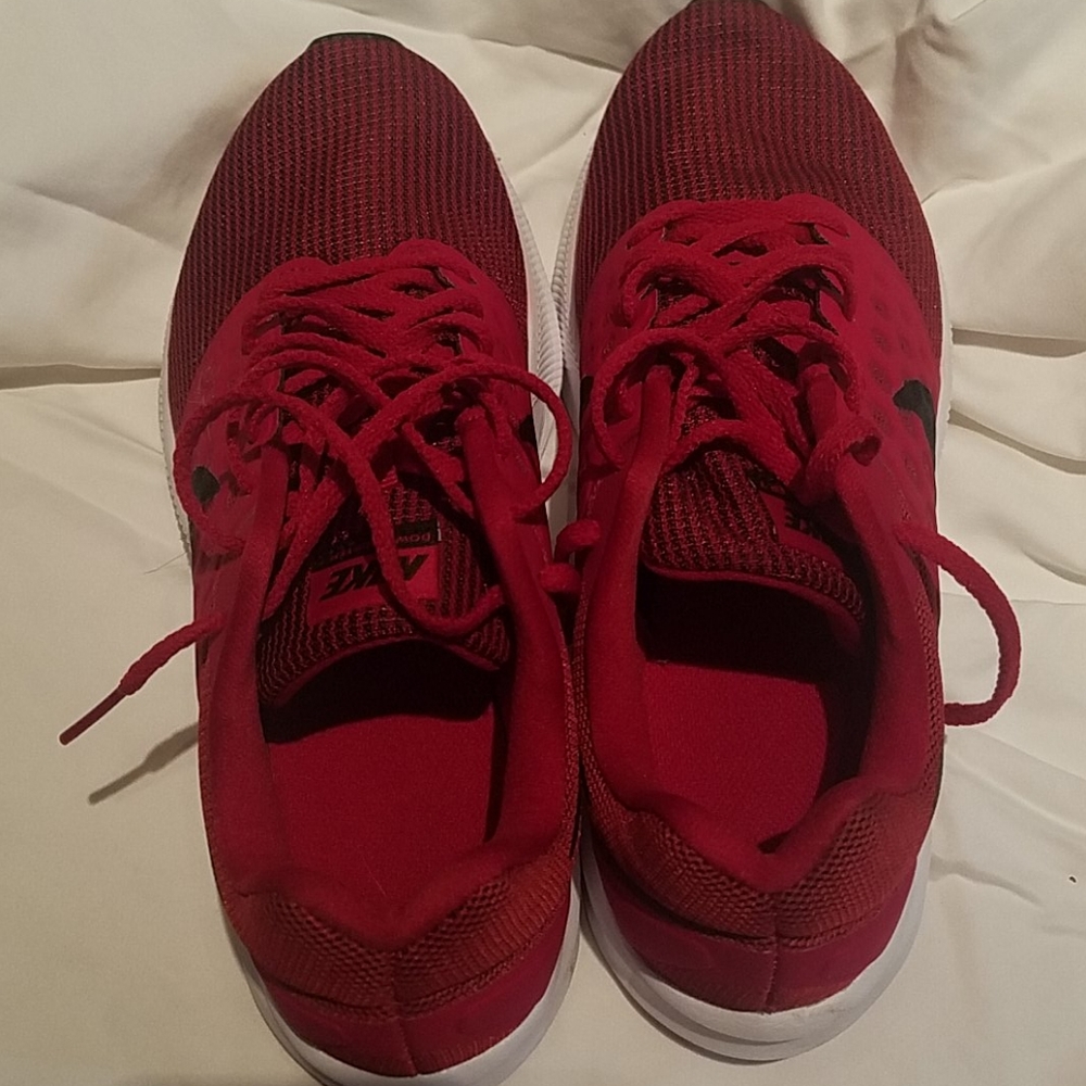 Boy Nike Tennis Shoe